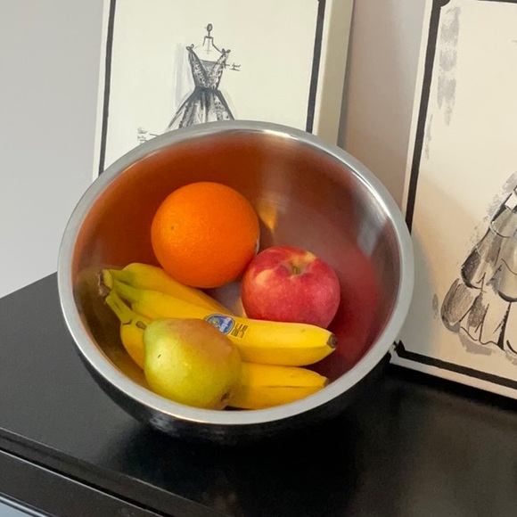 Contemporary Stainless Steel Bowl - Picture 2 of 6